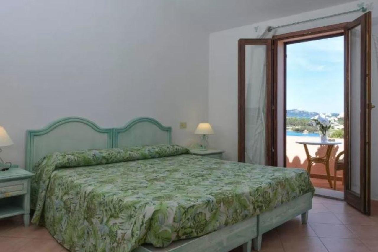Godo Beach Hotel Baja Sardinia Zewnętrze zdjęcie