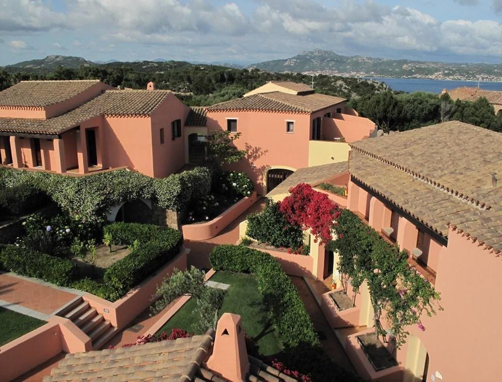 Godo Beach Hotel Baja Sardinia Zewnętrze zdjęcie