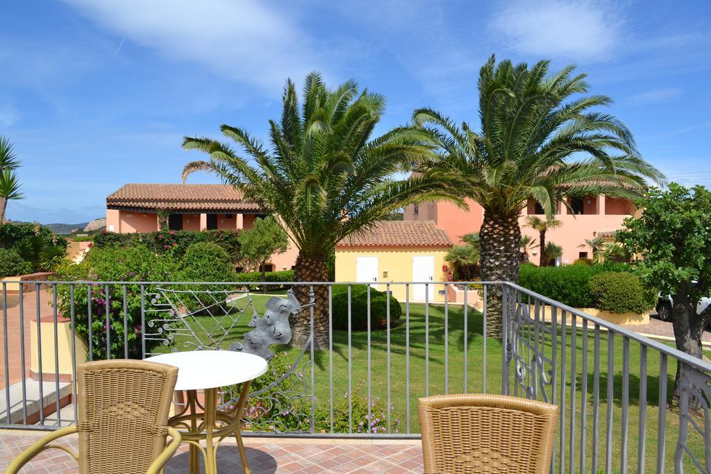 Godo Beach Hotel Baja Sardinia Zewnętrze zdjęcie