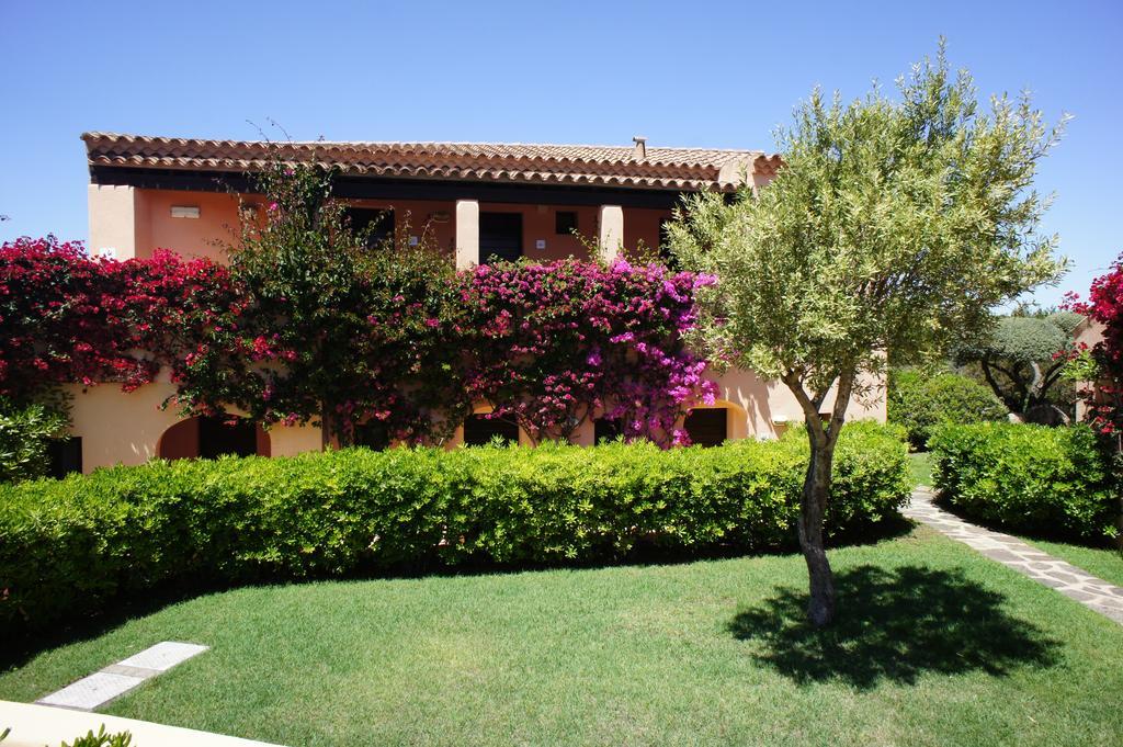 Godo Beach Hotel Baja Sardinia Zewnętrze zdjęcie