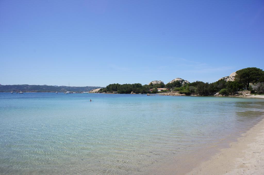 Godo Beach Hotel Baja Sardinia Zewnętrze zdjęcie