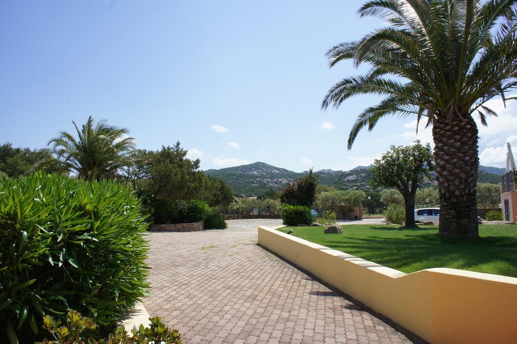 Godo Beach Hotel Baja Sardinia Zewnętrze zdjęcie